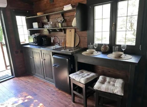 Roulotte / Tiny House Dans Les Alpilles Saint-Rémy-de-Provence Exterior foto